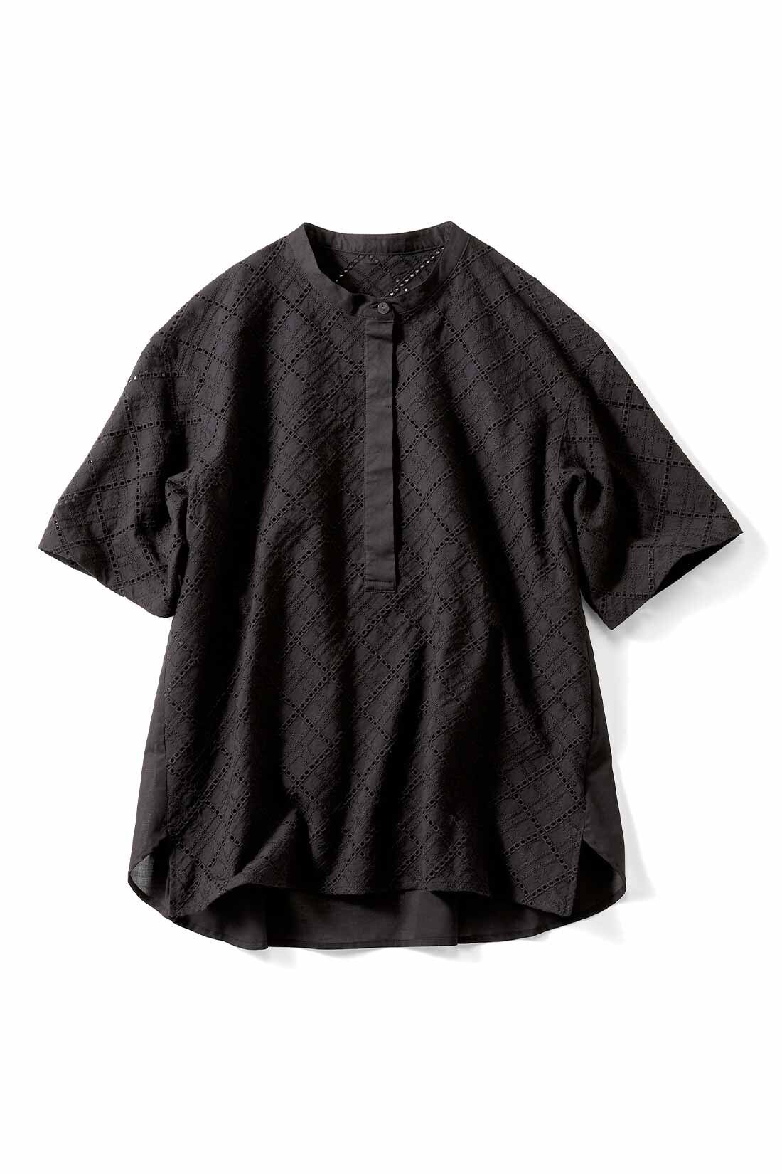 Live in  comfort|リブ イン コンフォート レースの透け感を楽しむ 大人のブラックプルオーバーブラウス〈シャツ袖〉