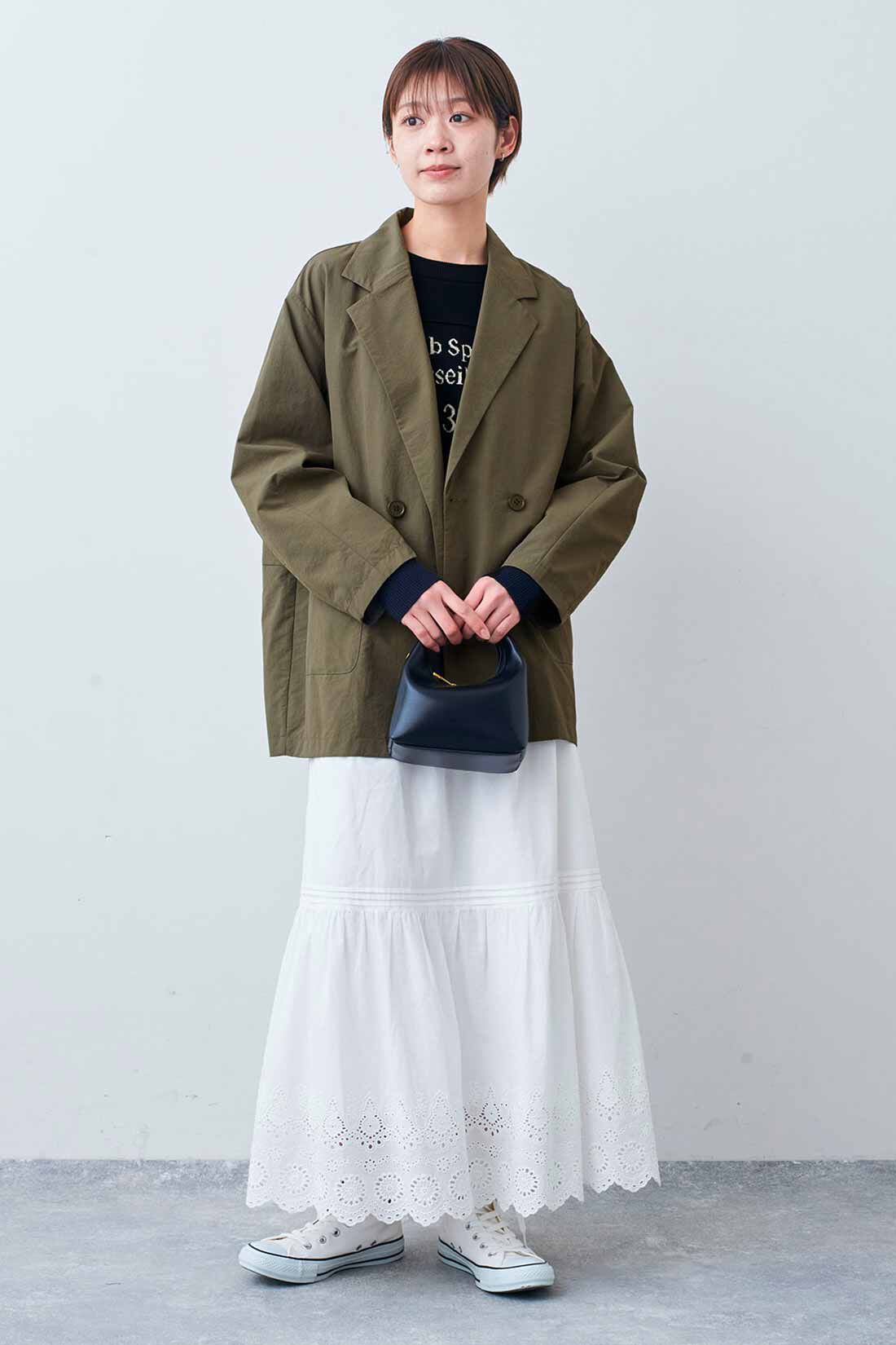 Live in  comfort|リブ イン コンフォート 栞里ちゃんとつくった 撥水機能・UVカットでアクティブにも使える コクーンジャケット〈カーキ〉