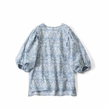 Live in  comfort | モリス 「いちご泥棒」柄 上品 コットン プルオーバー ブラウス ブルー 青