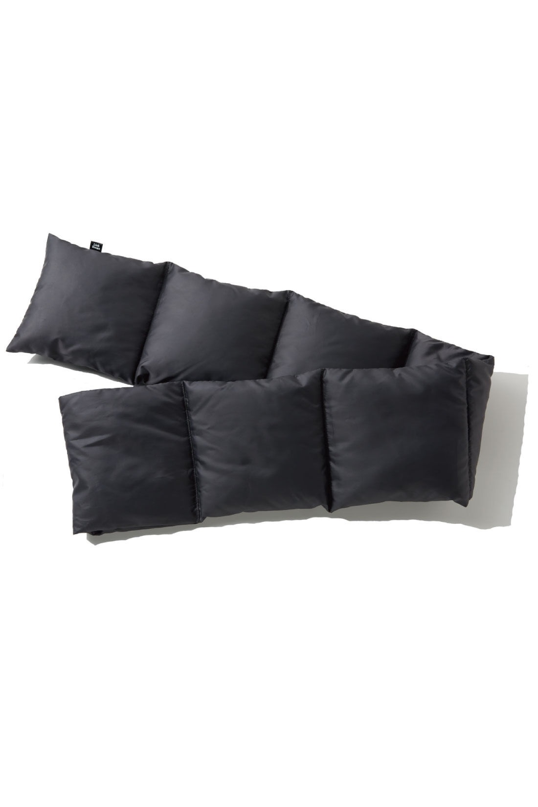 Live in comfort［リブインコンフォート］|リブ イン コンフォート　軽くて便利なリサイクルダウンネックウォーマー〈チャコールグレー〉