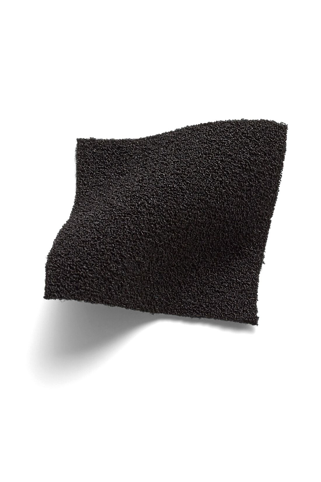 Live in  comfort|リブ イン コンフォート　パール調ブローチ付き　らくちんカットソーのブラックワンピース|きちんと布はく見えする上品なカットソージョーゼット素材。