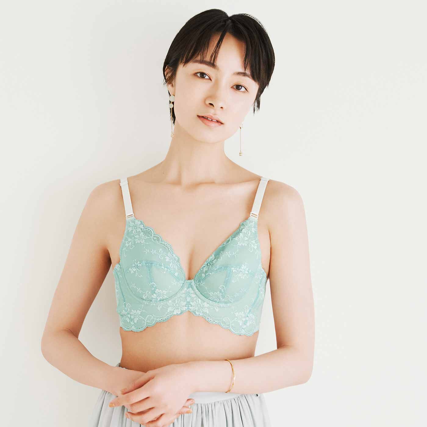 flufeel［フラフィール］|横顔美人なボディーになれる バスト整え 艶（あで）やかなバタフライシェイプブラの会