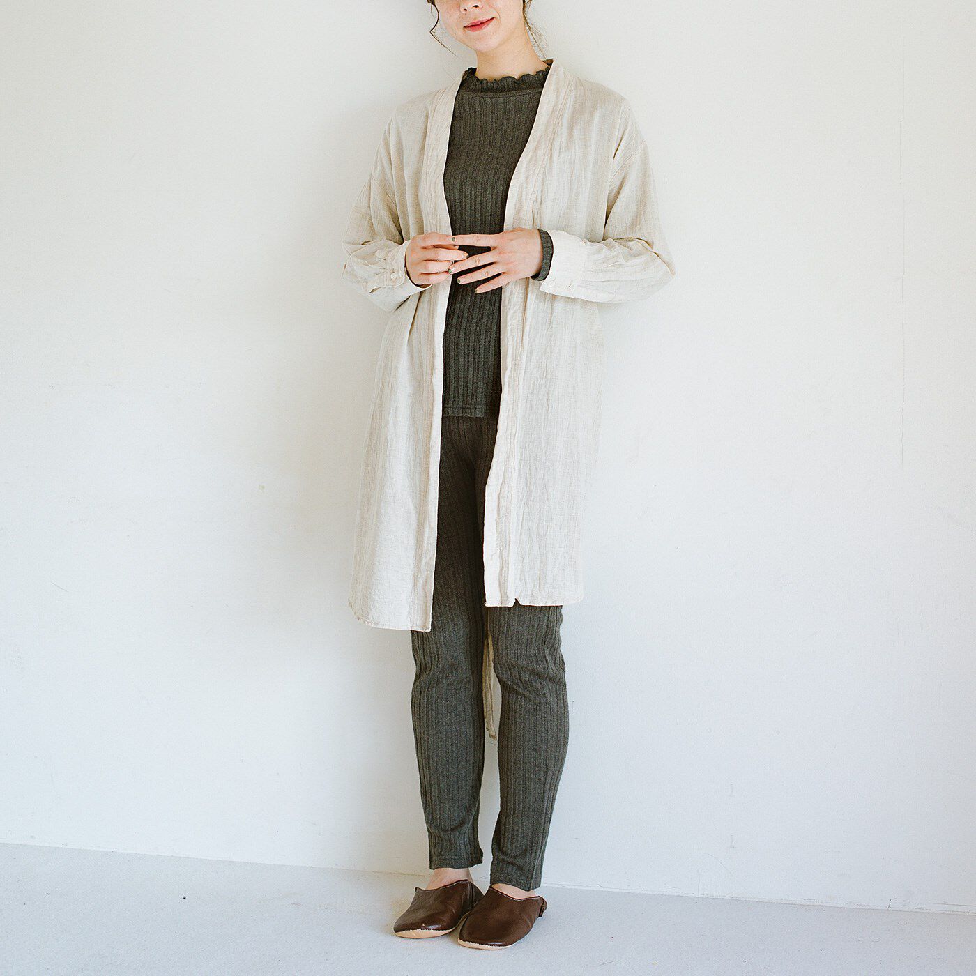 flufeel|レースのような編地にほっこりする　ふんわり起毛ハイネックインナーの会