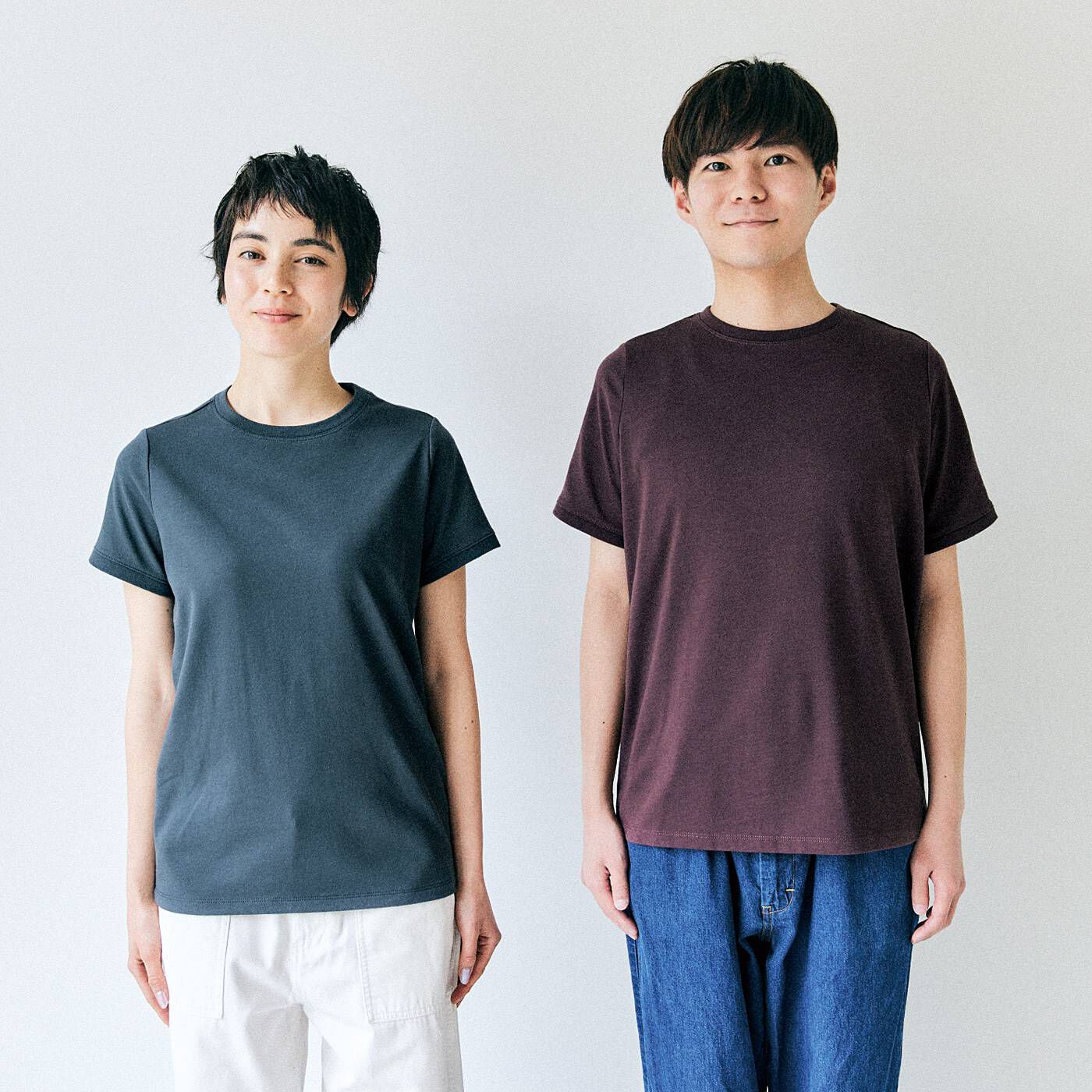 flufeel［フラフィール］|着けるだけ背筋ピン！　肩甲骨意識で姿勢整う　ユニセックスで着られる　ヨガ気分Ｔシャツ〈アースカラー〉の会|ユニセックスでも着まわしのきくアースカラー。