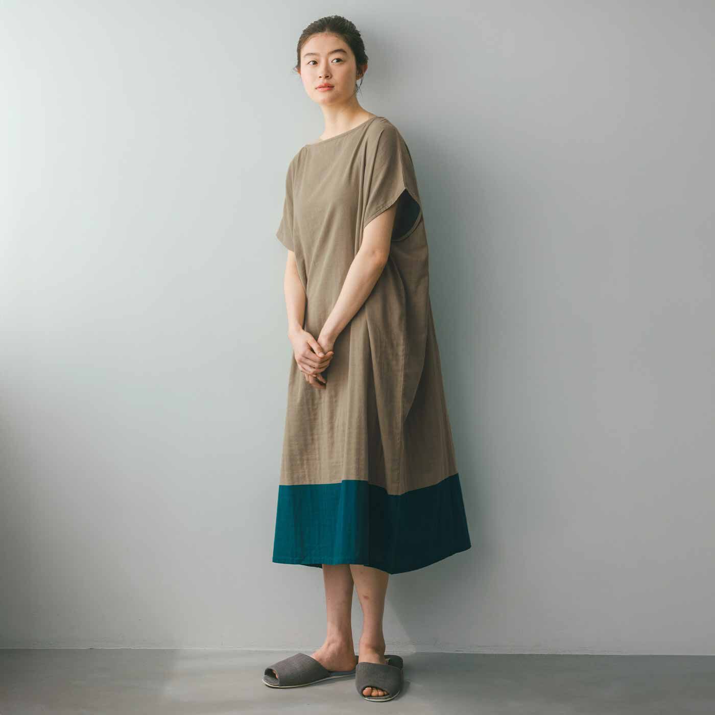 flufeel|お風呂上がりから寝るまでさわやか ダブルガーゼが心地いい 着るバスタオル〈オーガニック/ハンサムバイカラー〉の会