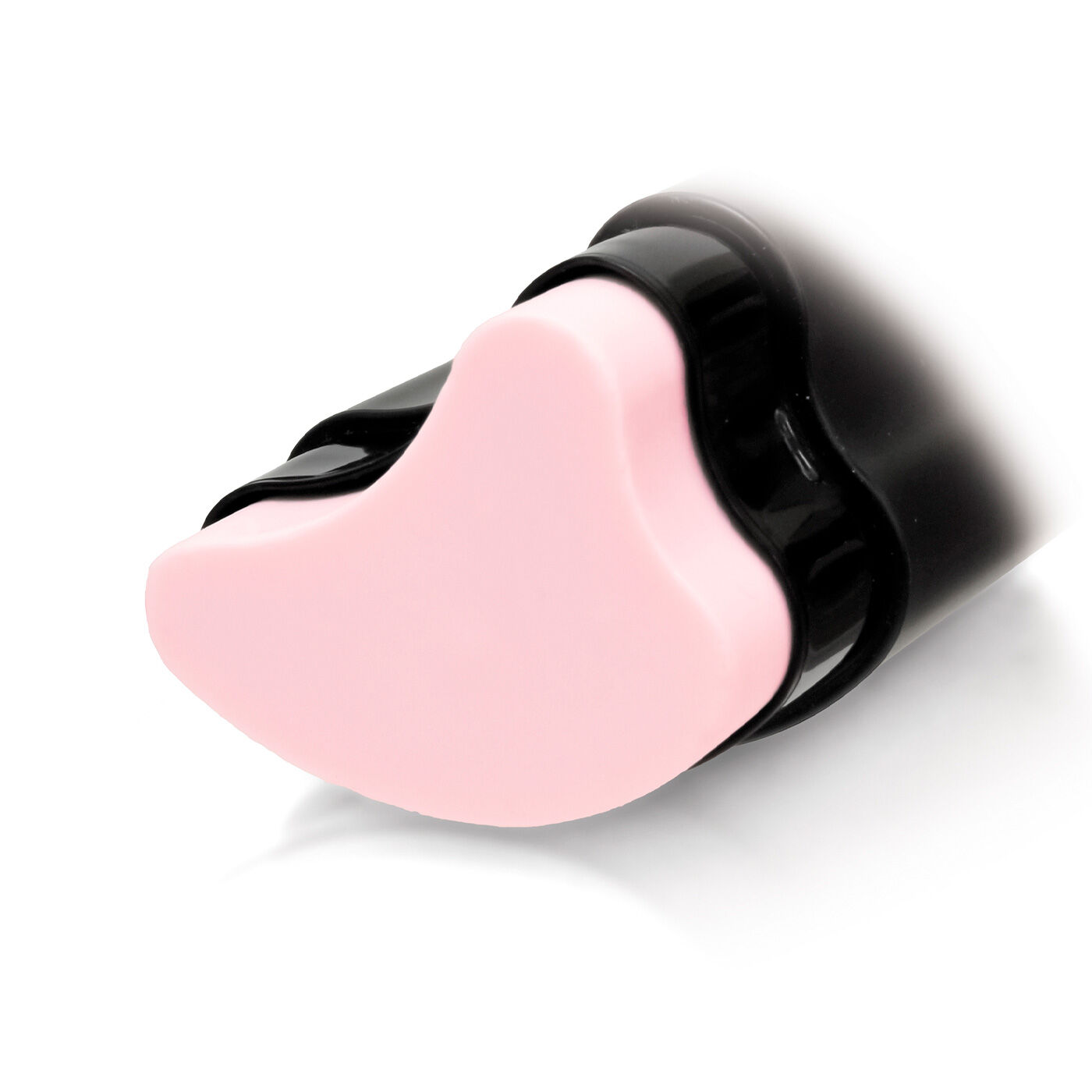 flufeel|しわを目立たなく見せ若々しい美肌印象へ サーメージトーンアップリフティングバーム|うっすらとしたピンク色でお肌の色ムラを均一に整えます。塗るだけで、肌にうるおいとハリ、透明感（※）のある印象、トーンアップ効果（※）を与えます。 ※メーキャップ効果