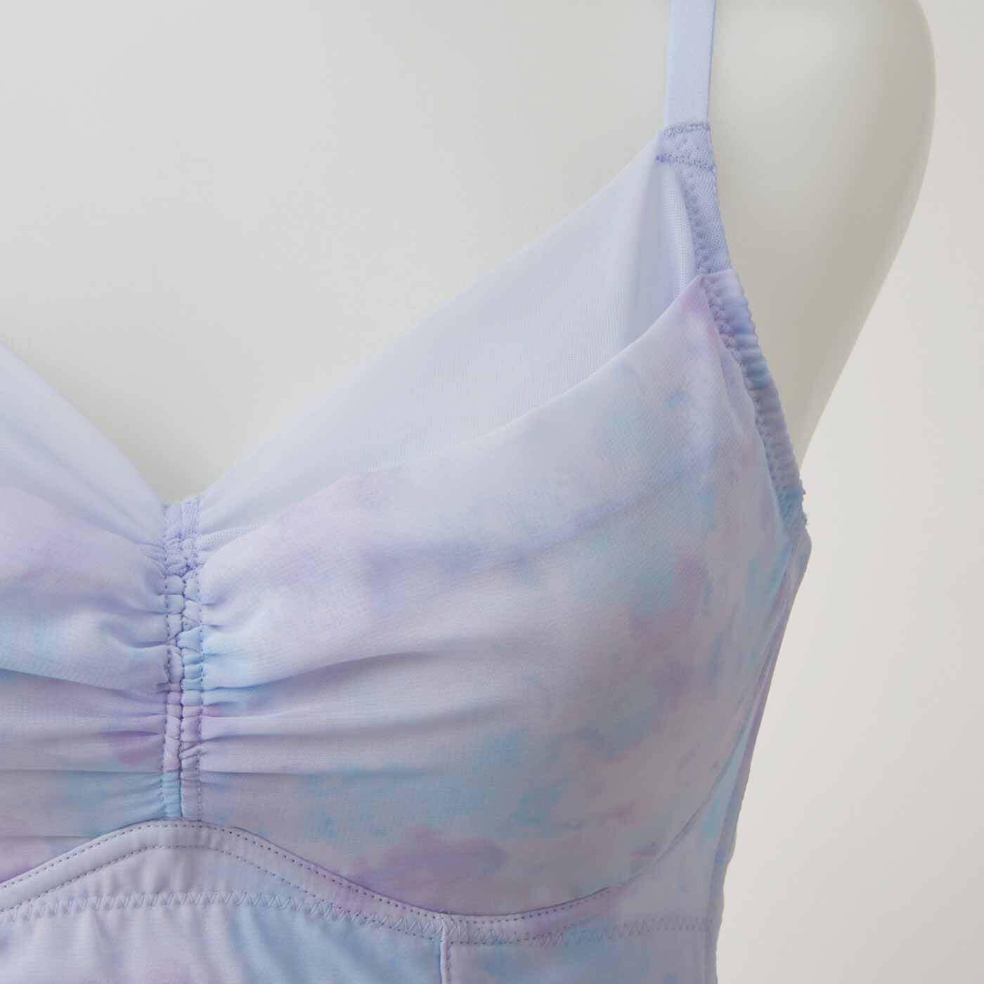 flufeel［フラフィール］|毎日の素肌と気持ちにぴたりフィット うるみカラーが彩る基礎化粧ブラの会|カップ上辺はやわらかなパワーネットのカバー付きで、パカパカする不快感を軽減。
