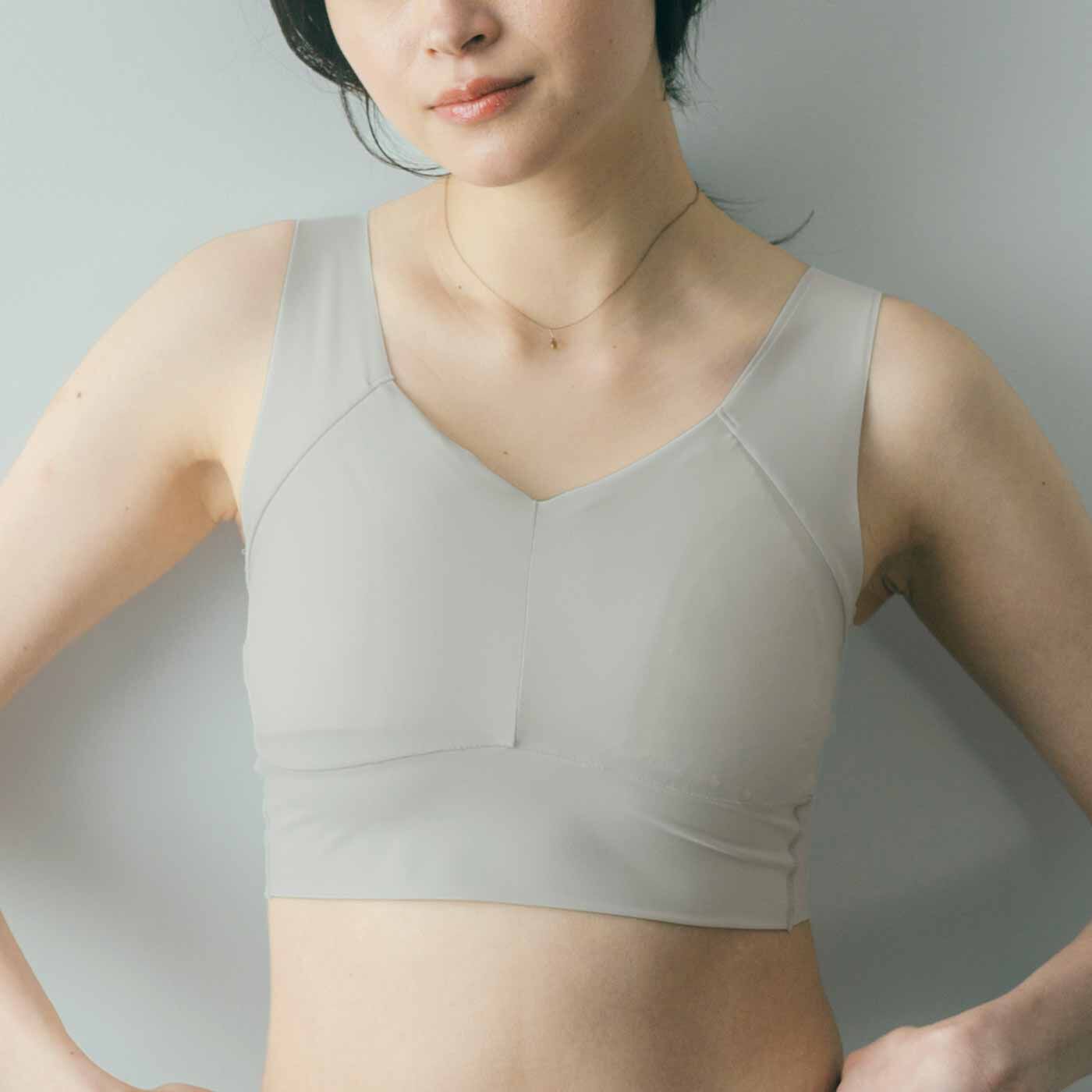 flufeel|【7月分以降お届け】肌当たりも着け心地もこだわりぬいた 基礎化粧フラットブラの会