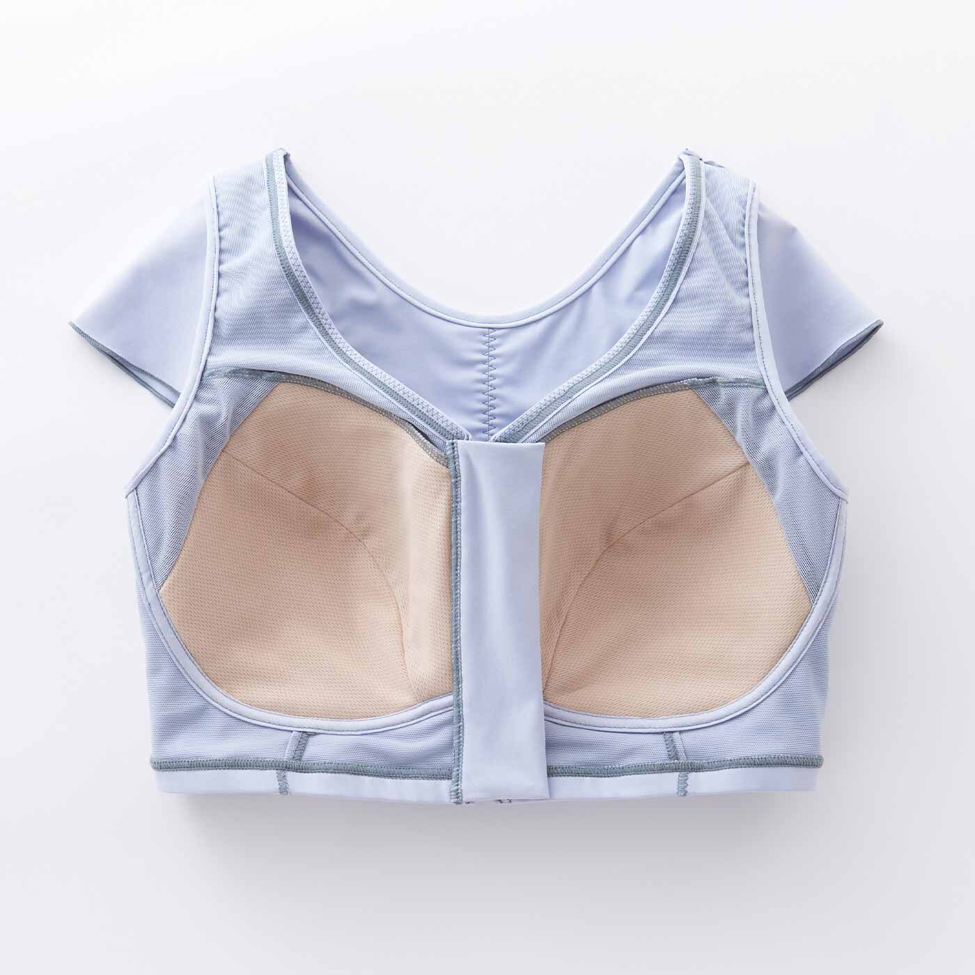 flufeel［フラフィール］|la farfaモデルあいまるさんとflufeelコラボ すっきり軽～い♪ 毎日着けたくなる らくがうれしいノンワイヤーブラの会|カップ裏はメッシュ素材で広くサポートして、ノンワイヤーでくい込まず快適。