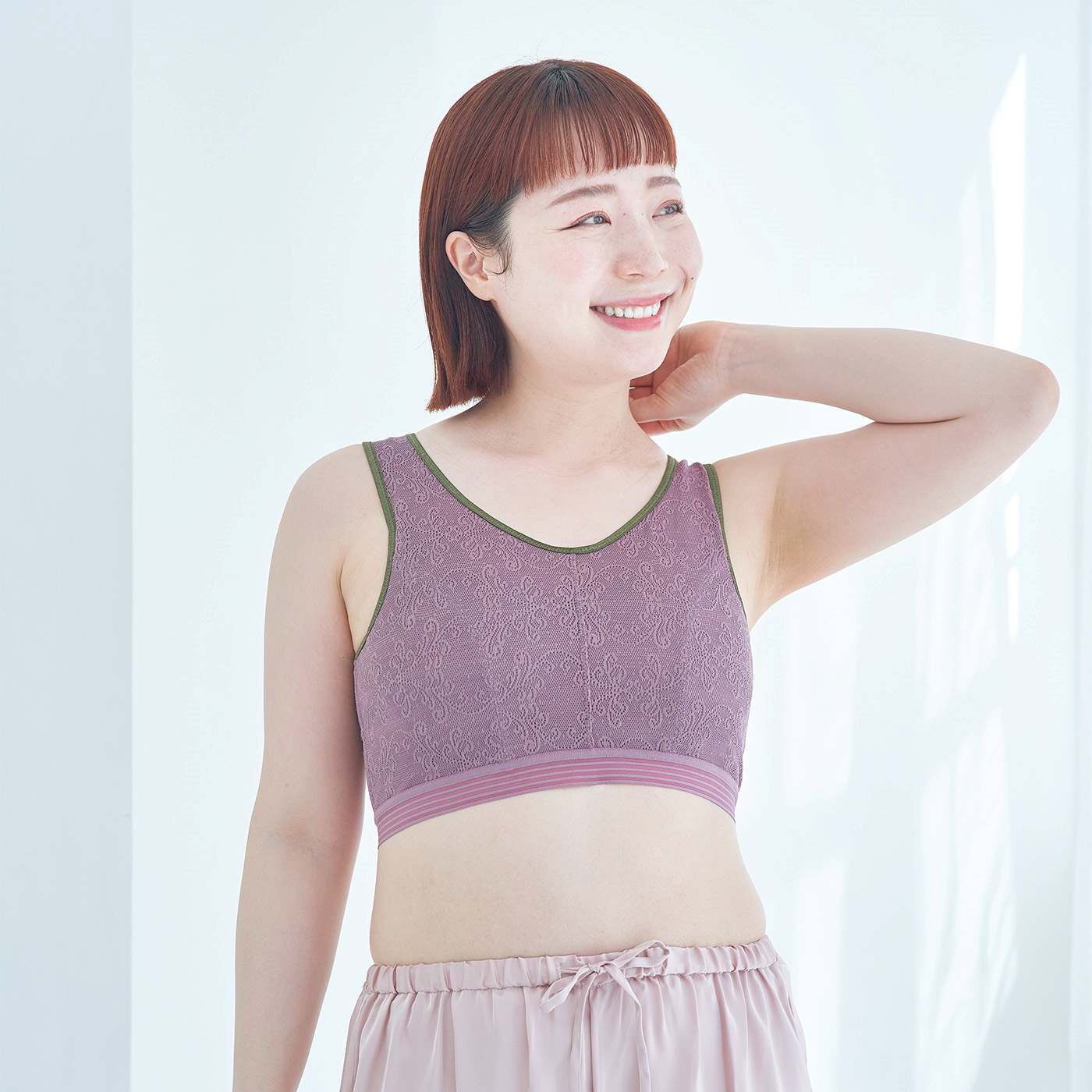 flufeel［フラフィール］|スラっとピン！ 着やせもヘルシーもかなう！ ヨガ気分×フラットブラ for Sportsの会|サイズ展開豊富なこちらのアイテムをプラスサイズモデルさんに着用してもらいました。
