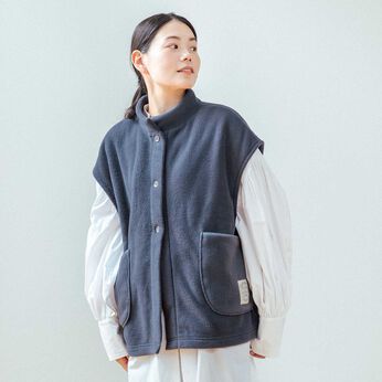 flufeel | 軽くてあたたかフレンチスリーブフリースベスト