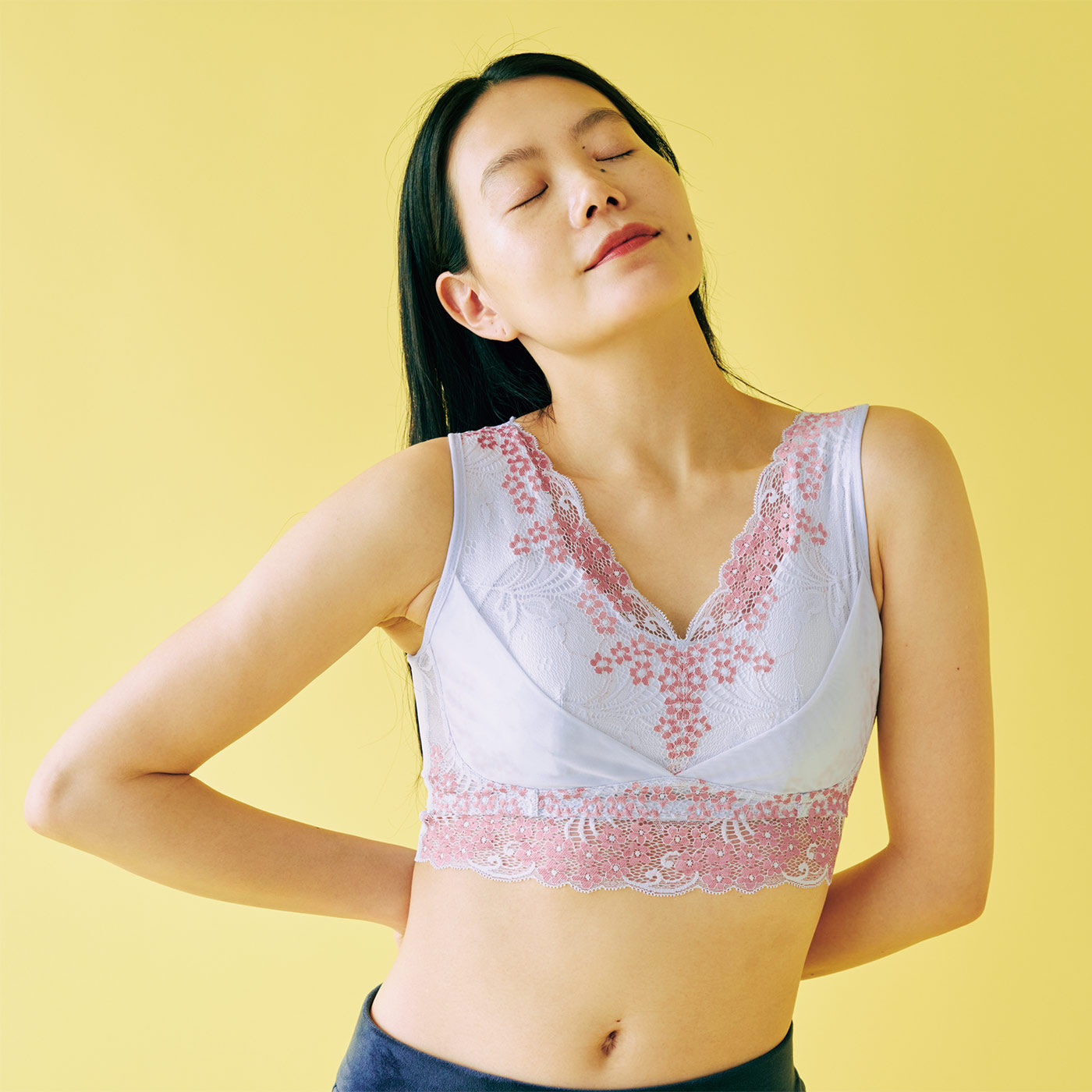 flufeel［フラフィール］|吸汗速乾で寝汗も快適 まあるくバストをホールド 麗しいレースのナイトブラの会