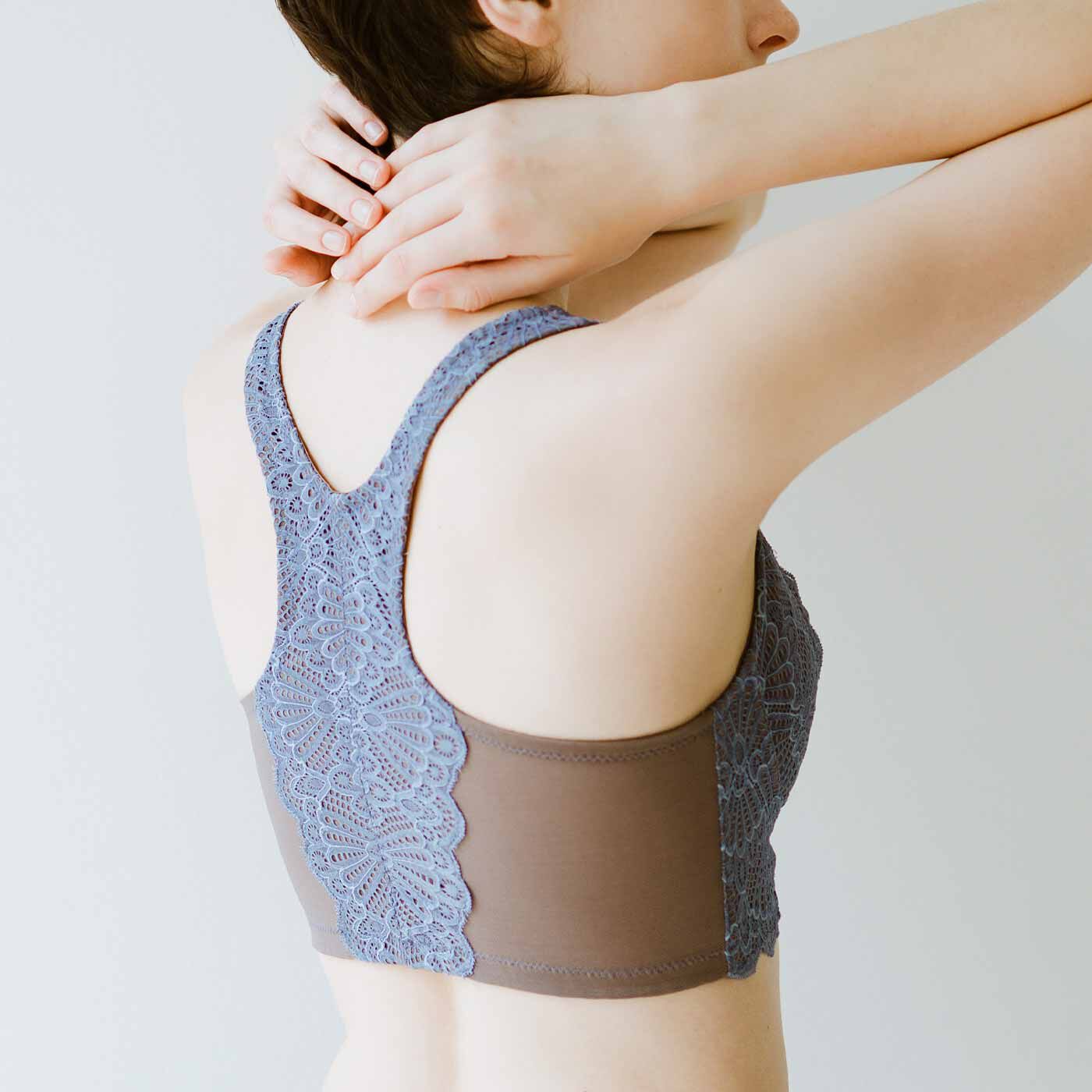 flufeel［フラフィール］|肩をいたわりたい女性のための フロントジッパーで着脱らくらくブラの会