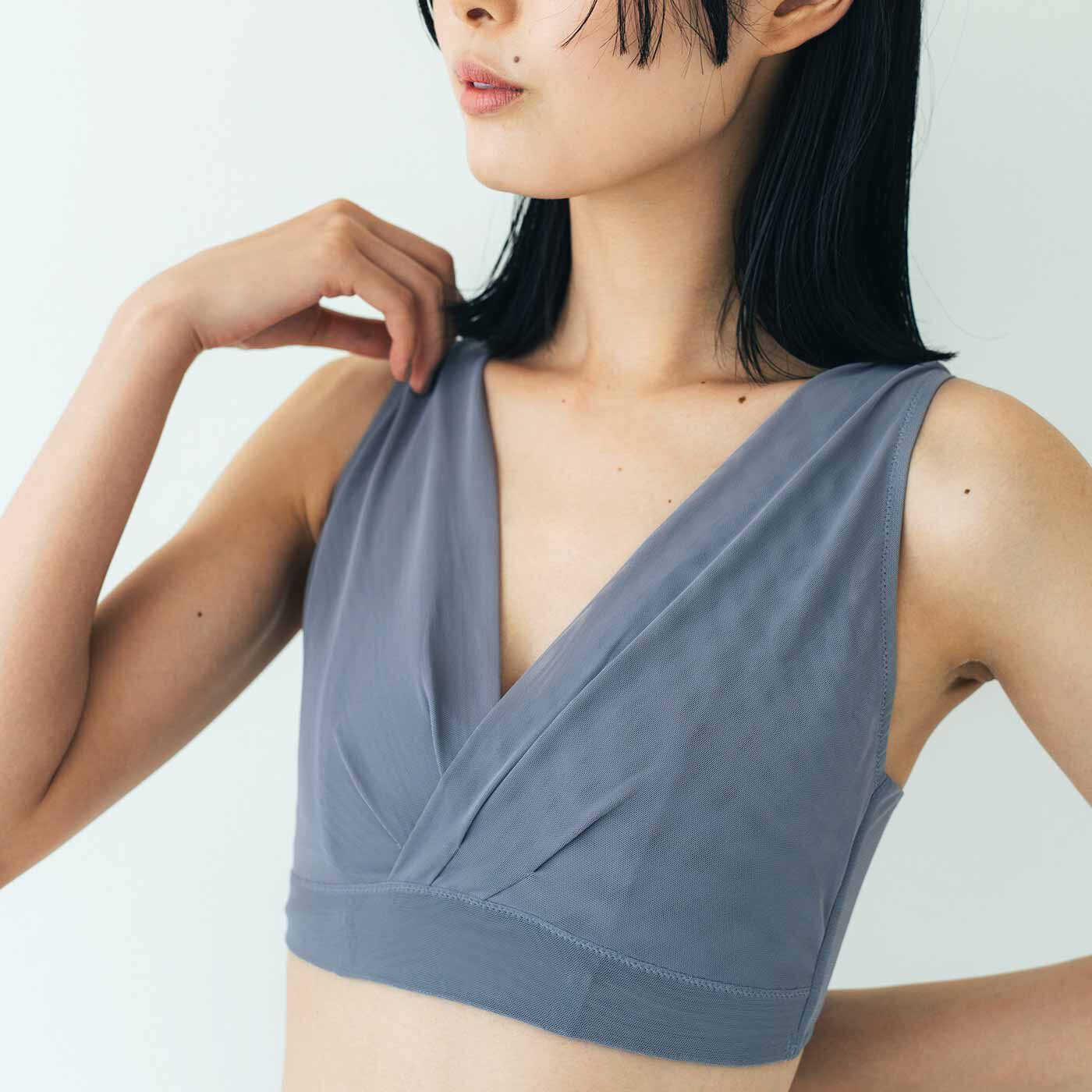 flufeel［フラフィール］|ボリュームおさえてフラットブラ〈ドレスチュール〉の会|〈ムーングレー〉