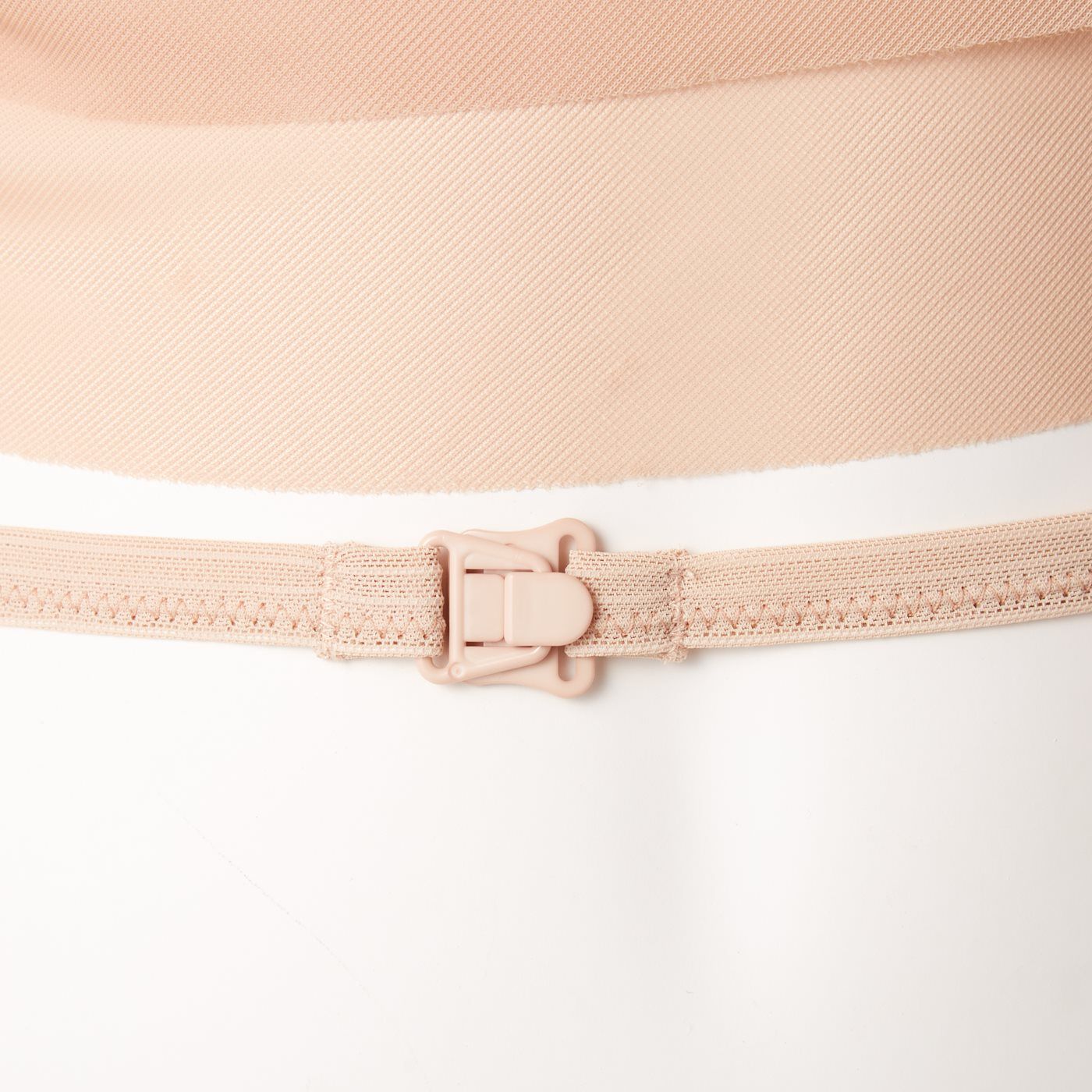 flufeel［フラフィール］|乳がん経験者からうまれた　特許取得の入浴着　バスタイムカバー〈左手術用〉|からだの正面で留めやすい、薄手で当たりの少ないホック