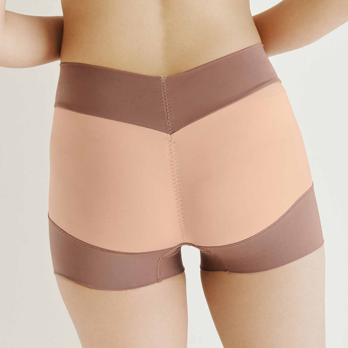 flufeel［フラフィール］|おなか・腰肉・おしりを整える 滑らかなはき心地 美麗なショーツの会