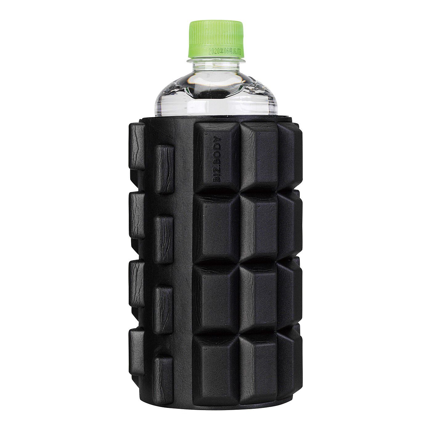 flufeel|転がすだけの筋肉ほぐし　コンパクトなリリースローラー〈ブラック〉|真ん中の空洞部分に500mlのペットボトルがすっぽり。