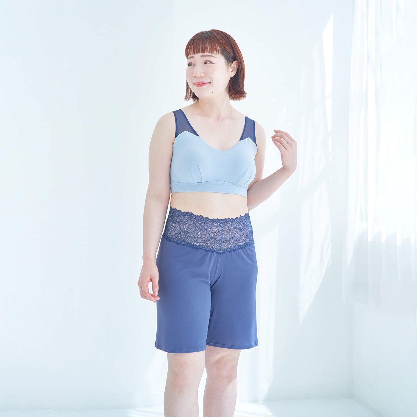 flufeel［フラフィール］|下腹すっきり 肌心地よさを追求した大人のレースペチパンツの会|サイズ展開豊富なこちらのアイテムをプラスサイズモデルさんに着用してもらいました。