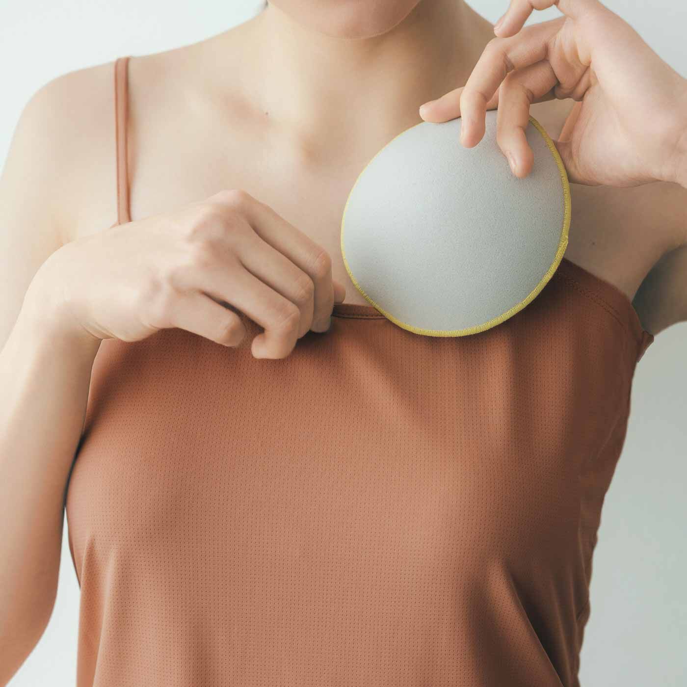 flufeel|ユルセルフ　何もしたくない日の味方　自然なバストを演出　服に付けるブラカップ〈４枚２組〉の会