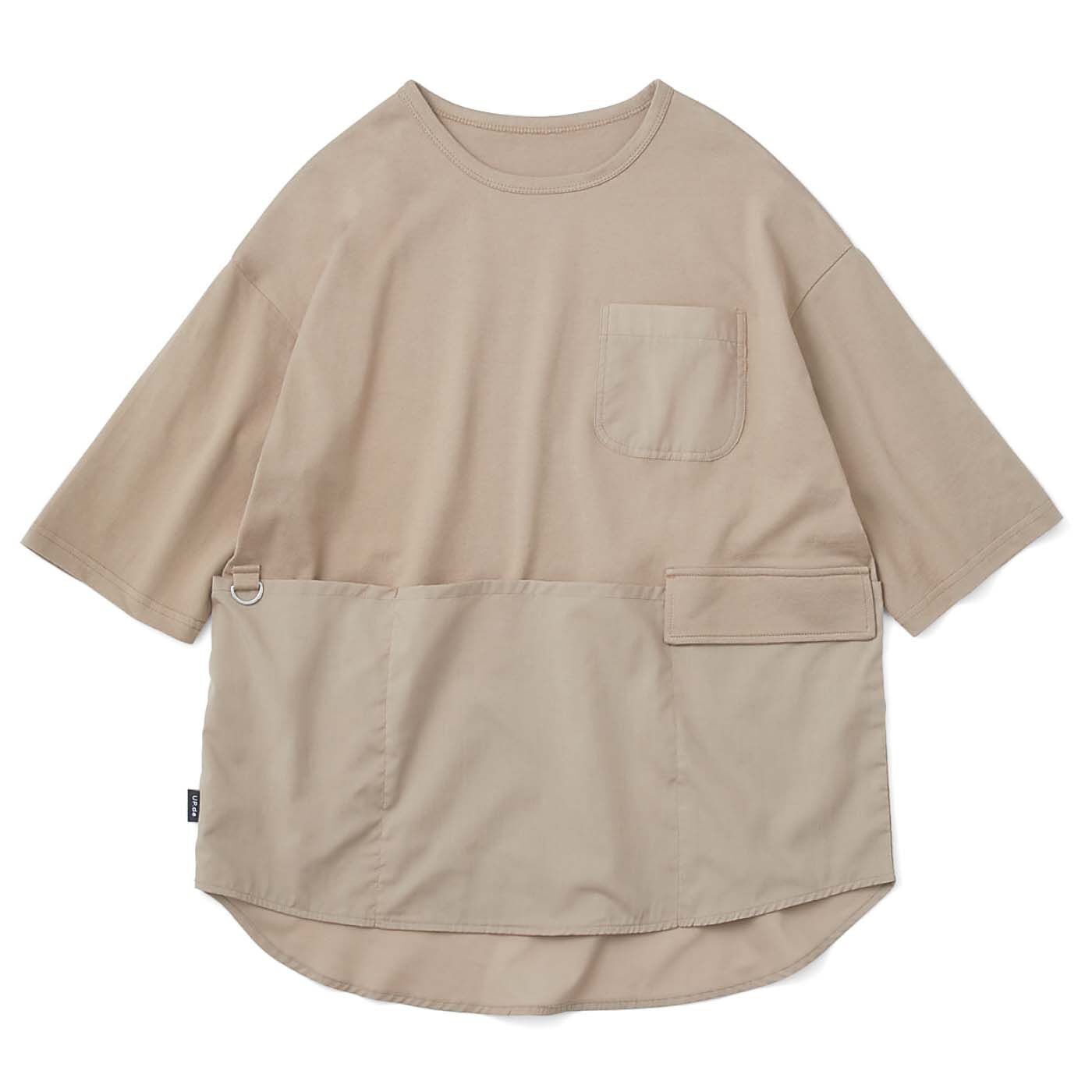 フェリシモの雑貨Kraso|UP.de　着られるバッグ 身軽にお出かけポケットいっぱい手ぶらTシャツの会|〈ベージュ〉