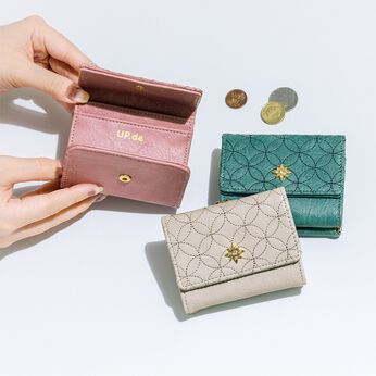フェリシモの雑貨Kraso［クラソ］ | 七宝柄＆八角の星手のりお守り財布