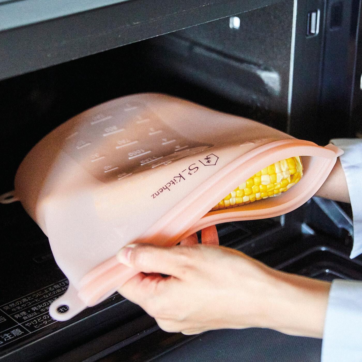 フェリシモの雑貨 Kraso|エスキューブキッチンズ　加熱調理から冷凍保存まで何役もこなすシリコーンバッグ〈1.5L〉