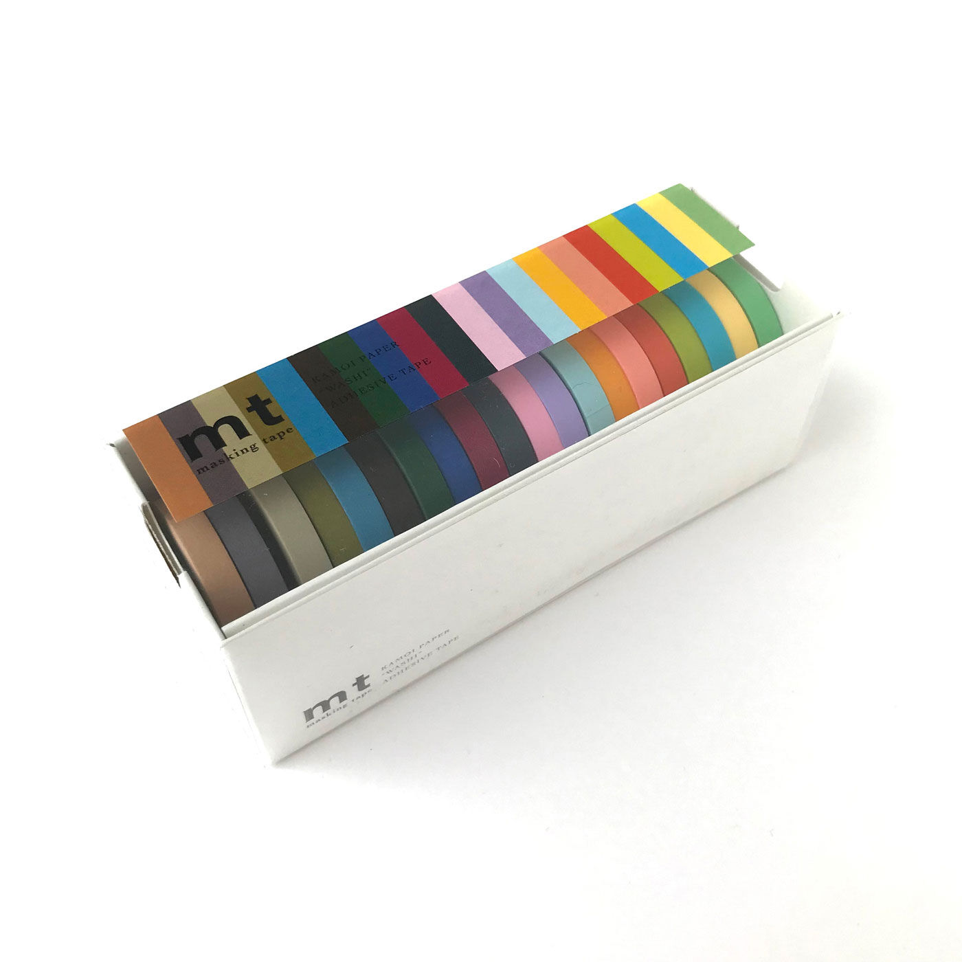 フェリシモの雑貨 Kraso|マスキングテープ 無地20色セット〈細幅〉|箱入りなので使いやすくて、片づけやすい。