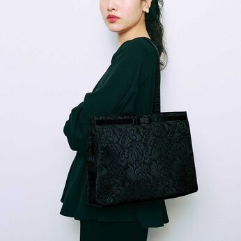 フェリシモの雑貨Kraso［クラソ］ | ジャカード織り5つ星セレモニートート〈ピュアブラック〉
