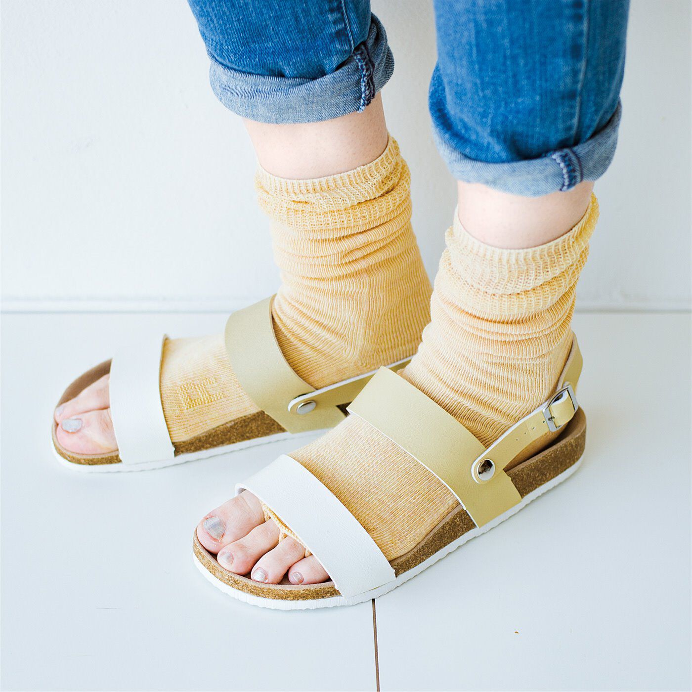 フェリシモの雑貨 Kraso|クーフゥ　冷えないからだ計画　足の形にフィットする　オーガニックコットンでやさしく包む　おやすみ5本指靴下の会|夏のサンダルにも。