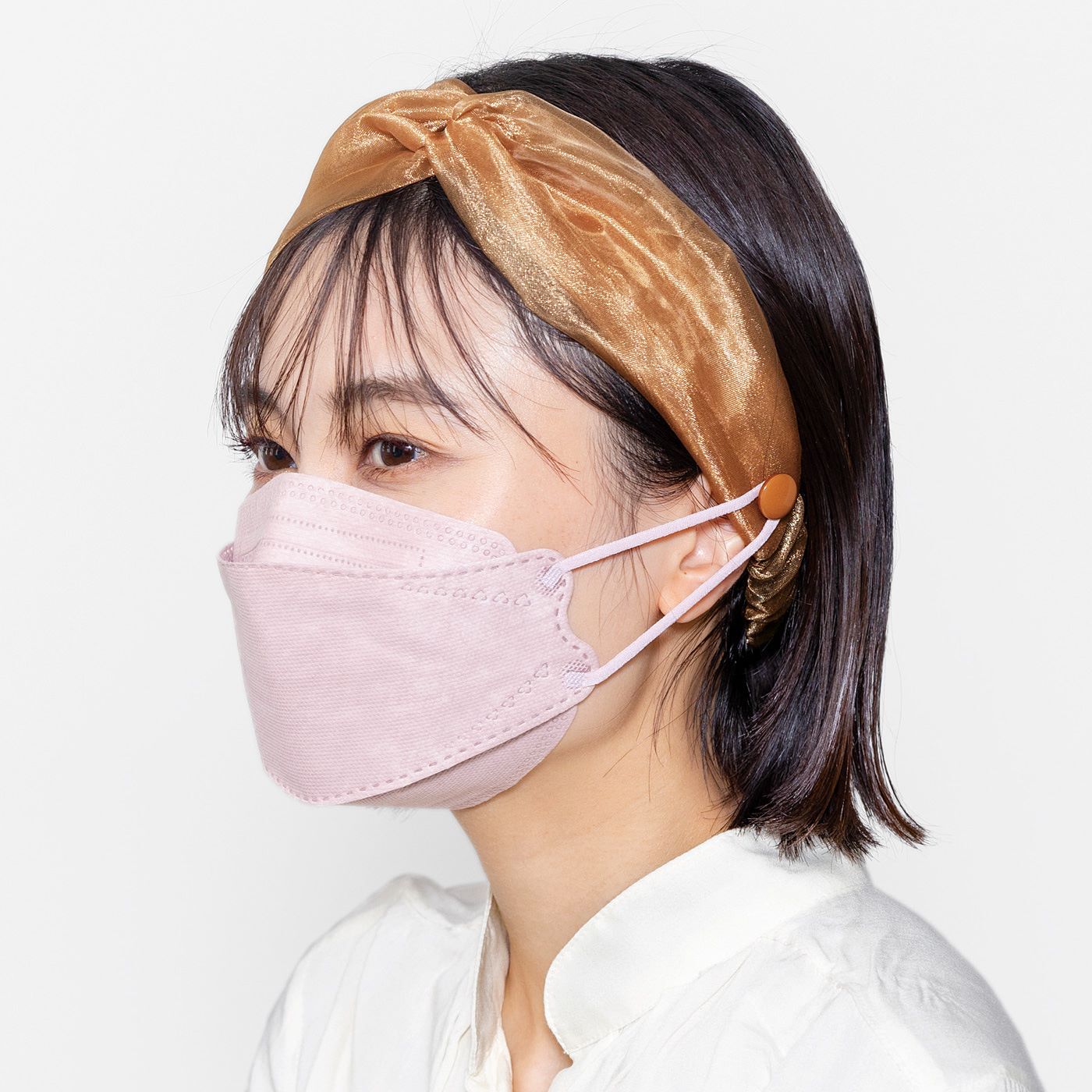 フェリシモの雑貨 Kraso|UP.de　マスクをかけられる 抜け感と透け感のオーガンジーヘアターバンの会|マスクをしたまま快適にターバンが着けられます。