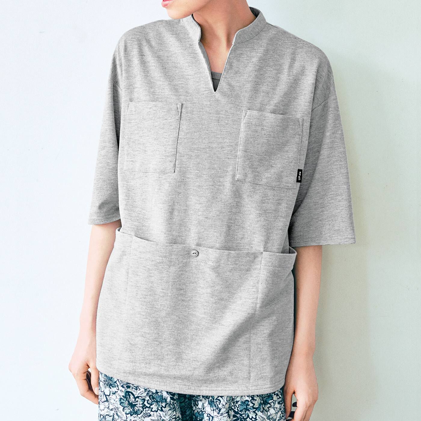 フェリシモの雑貨 Kraso|UP.de　着られるバッグ Tシャツ感覚なのにきれい見えする ポケットいっぱい てぶらなカットソースキッパーシャツの会
