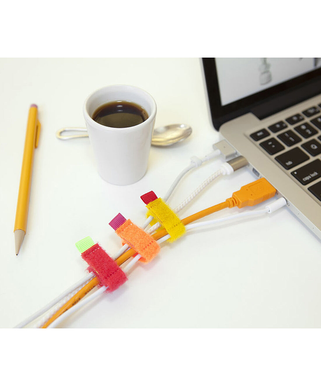 フェリシモの雑貨Kraso［クラソ］|ＫＩＫＫＥＲＬＡＮＤ　ミニカラーケーブルタイ