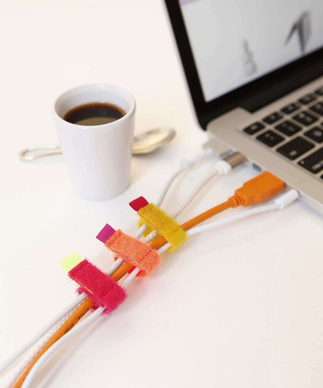 フェリシモの雑貨Kraso［クラソ］|ＫＩＫＫＥＲＬＡＮＤ　ミニカラーケーブルタイ