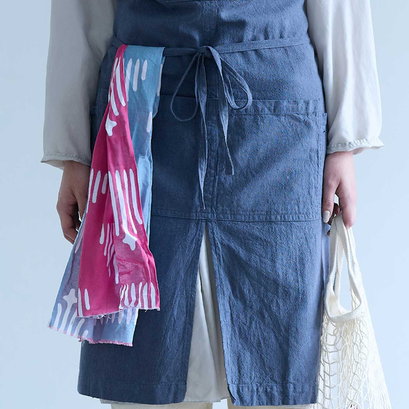 フェリシモの雑貨Kraso|【2023年12月分以降お届け】リバーシブル手ぬぐい「ｈｉｒａｌｉ（ヒラリ）」花菖蒲