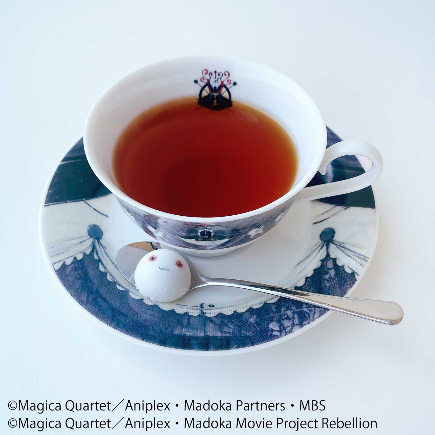 フェリシモの雑貨 Kraso|【2月分以降お届け】魔法少女まどか☆マギカ 　キュゥべえシュガーセット|紅茶やコーヒーに添えて。いつものティータイムも、ちょっと刺激的な雰囲気になっちゃうかも……!？