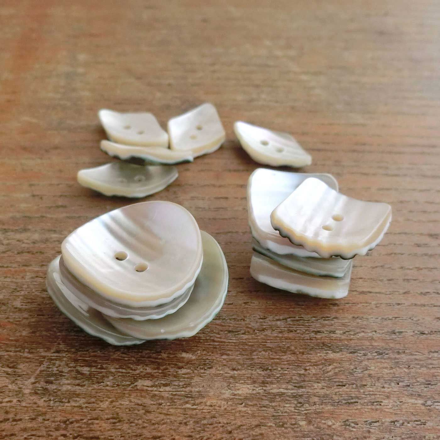 フェリシモの雑貨Kraso|4Nov 奈良の貝ボタンセット〈玉貝1500〉