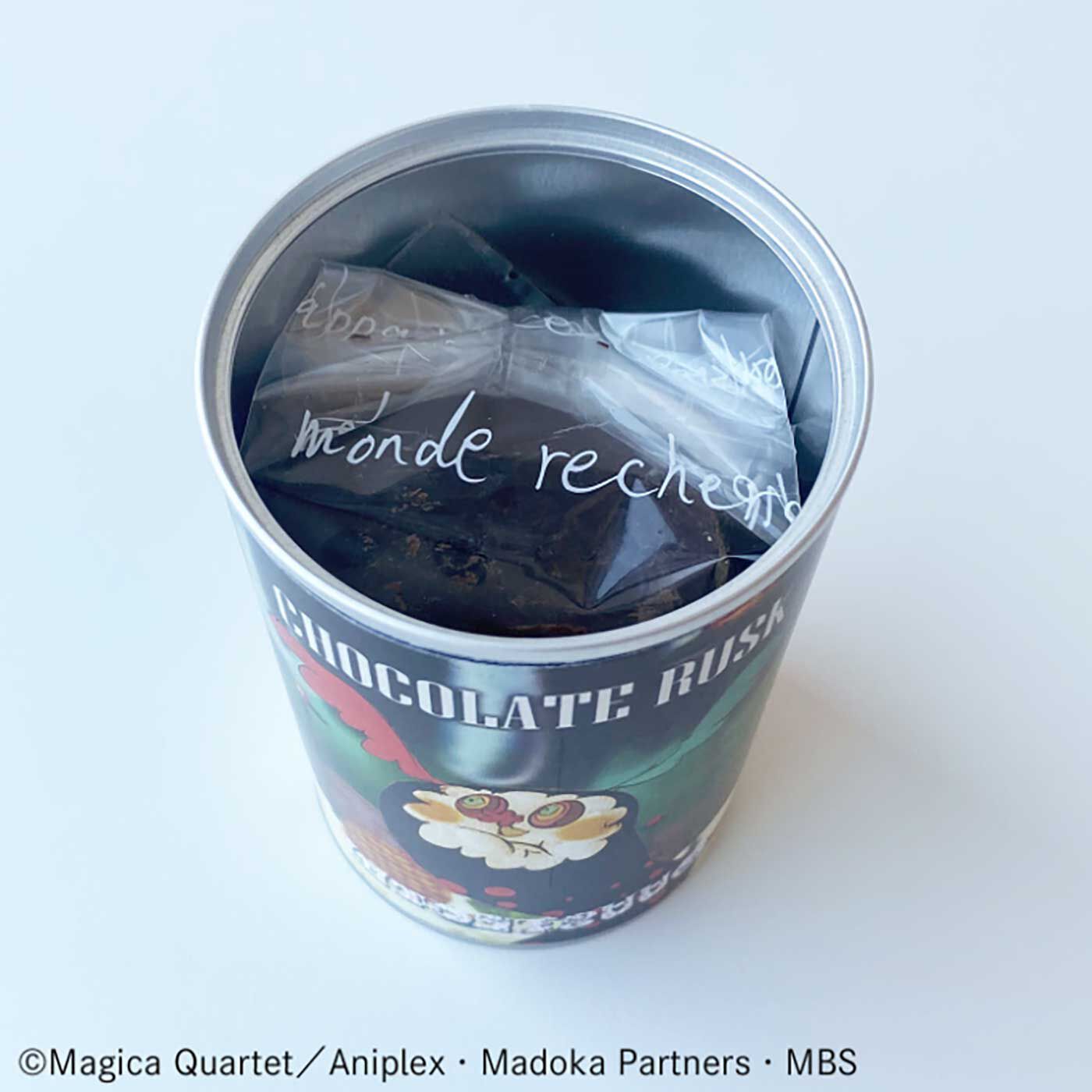 フェリシモの雑貨 Kraso|【2月分以降お届け】魔法少女まどか☆マギカ 　魔女のチョコラスク缶〈人魚の魔女・ワルプルギスの夜〉|中には、チョコがけラスクが詰まっています。