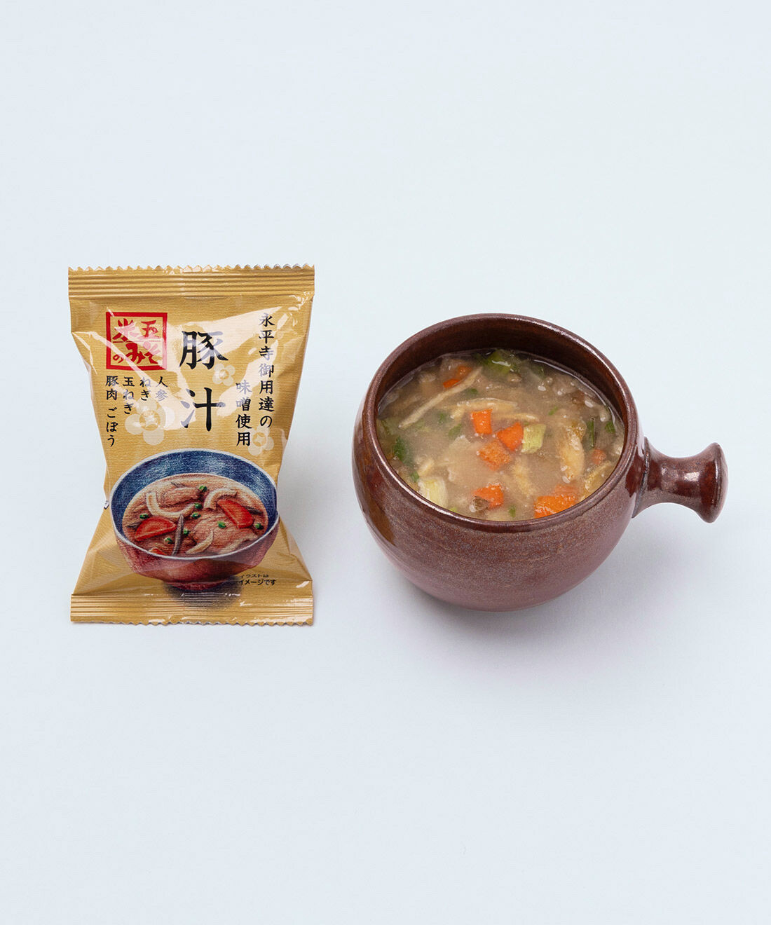 フェリシモの雑貨 Kraso|フェリシモ福井部　ほっと一息　ぬくてぇうんめぇおみそ汁と　越前焼のｍｕｇｗａｎの会|1回のお届けセット例です。