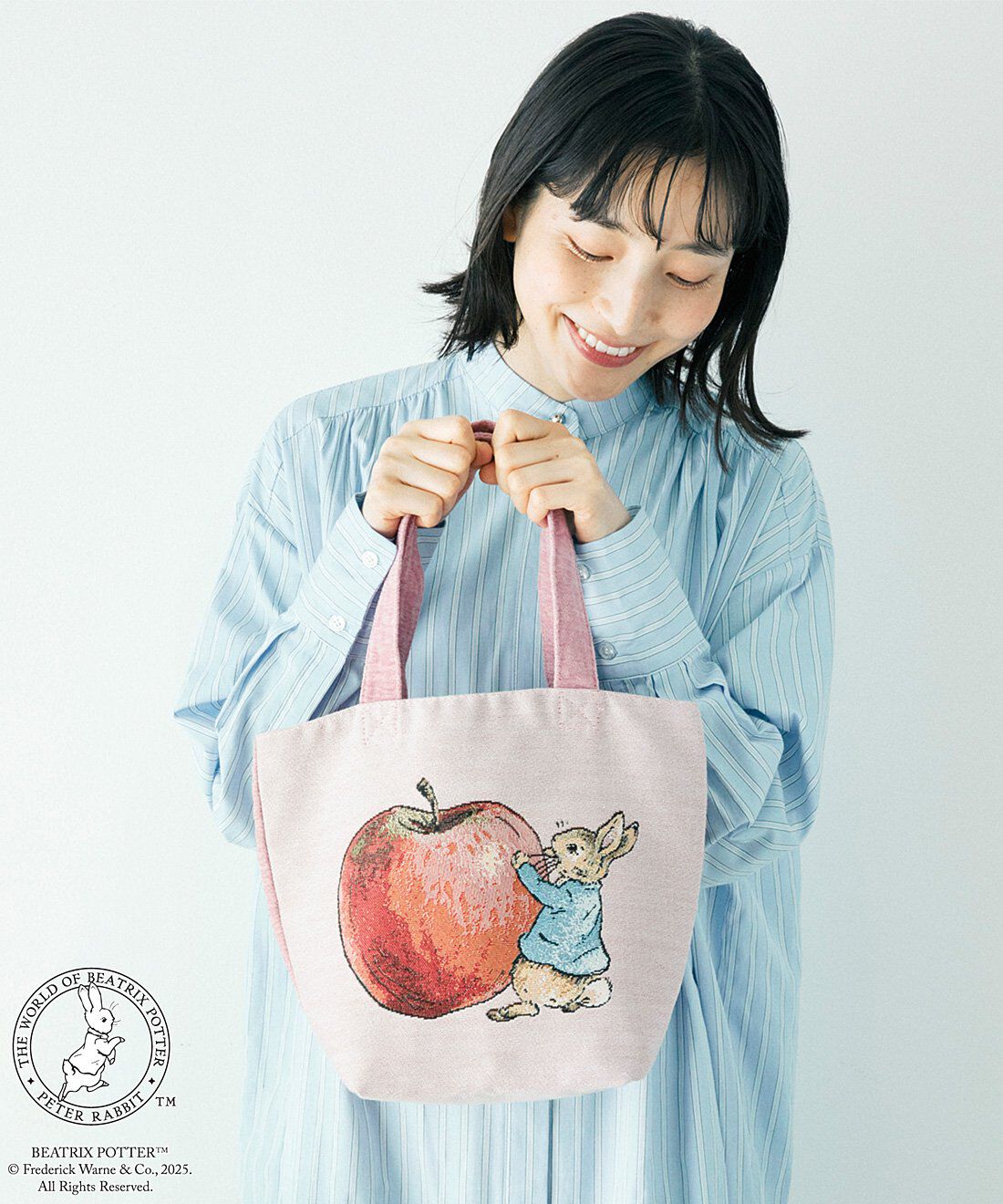 フェリシモの雑貨 Kraso|ピーターラビット（TM）　物語のワンシーンに思いを馳せる　ゴブラン織りまち付きバッグの会