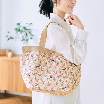 フェリシモの雑貨 Kraso | バードライフさんと作った 野鳥と花々のトートバッグ
