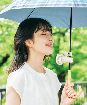 フェリシモの雑貨 Kraso | 日傘やショルダーにつける充電式クリップファン