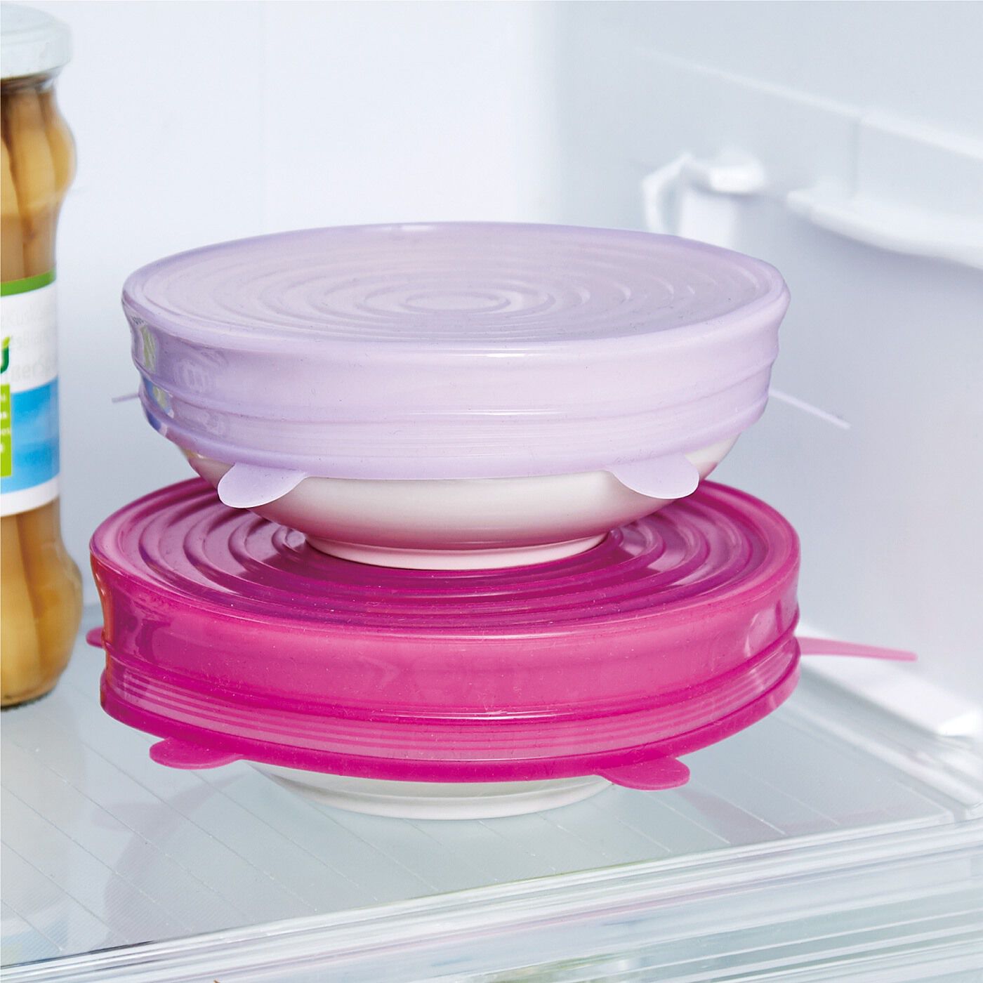 フェリシモの雑貨 Kraso|エスキューブキッチンズ　食器に伸びてフィット　繰り返し使えるシリコーンふた〈大小セット〉の会|冷蔵庫での保存もスマートに。