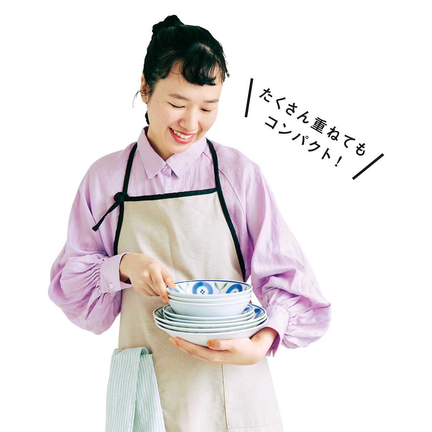 フェリシモの雑貨Kraso［クラソ］|エスキューブキッチンズ　汚れが落ちやすくて軽いプレート〈ブルーフラワー・22cm〉の会