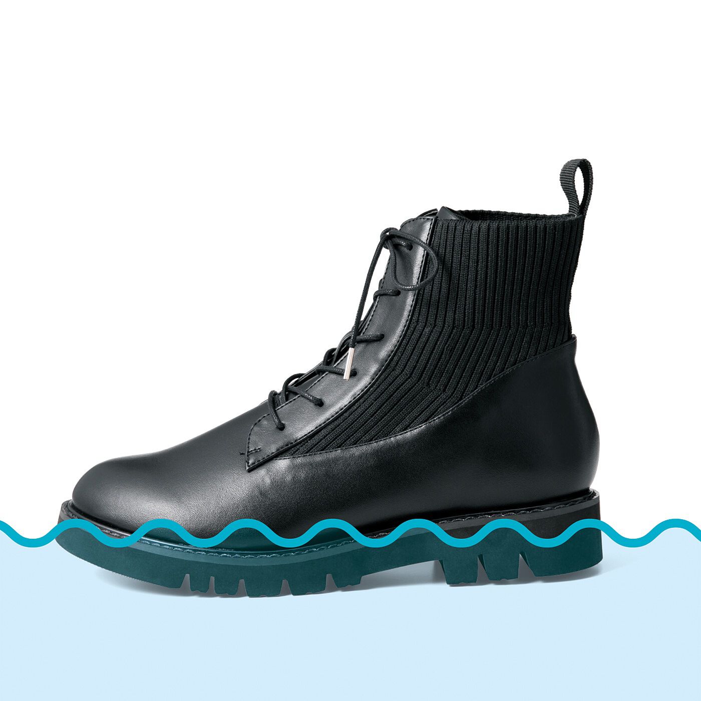 フェリシモの雑貨 Kraso|UP.de　するんと履けるニット素材 防水仕様の編み上げシーズンレスブーツ|多少の雨でも水ぬれを気にせず履けます。