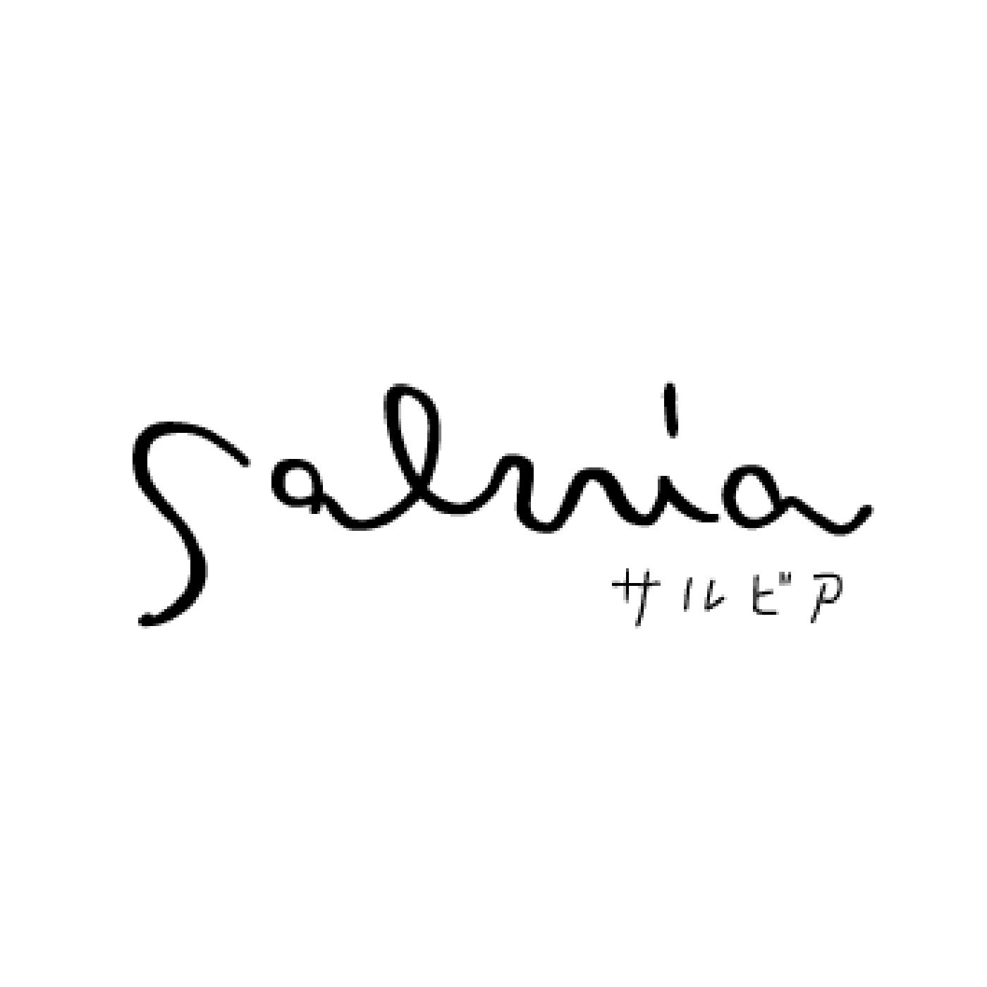 フェリシモの雑貨Kraso［クラソ］|サルビア 刺しゅうがかわいい よそおいブローチ|【salvia サルビア】やさしくやわらかであたたか。そんな図案が人気のデザイナー、セキユリヲさんが主宰する「サルビア」は、2000年に衣・食・住の暮らしに寄り添うものづくりをスタート。セキユリヲさんご自身は2021年より北海道東川町に拠点を移し、大雪山に囲まれた豊かな自然のなかで、心にも、からだにも心地よいものづくりをしています。