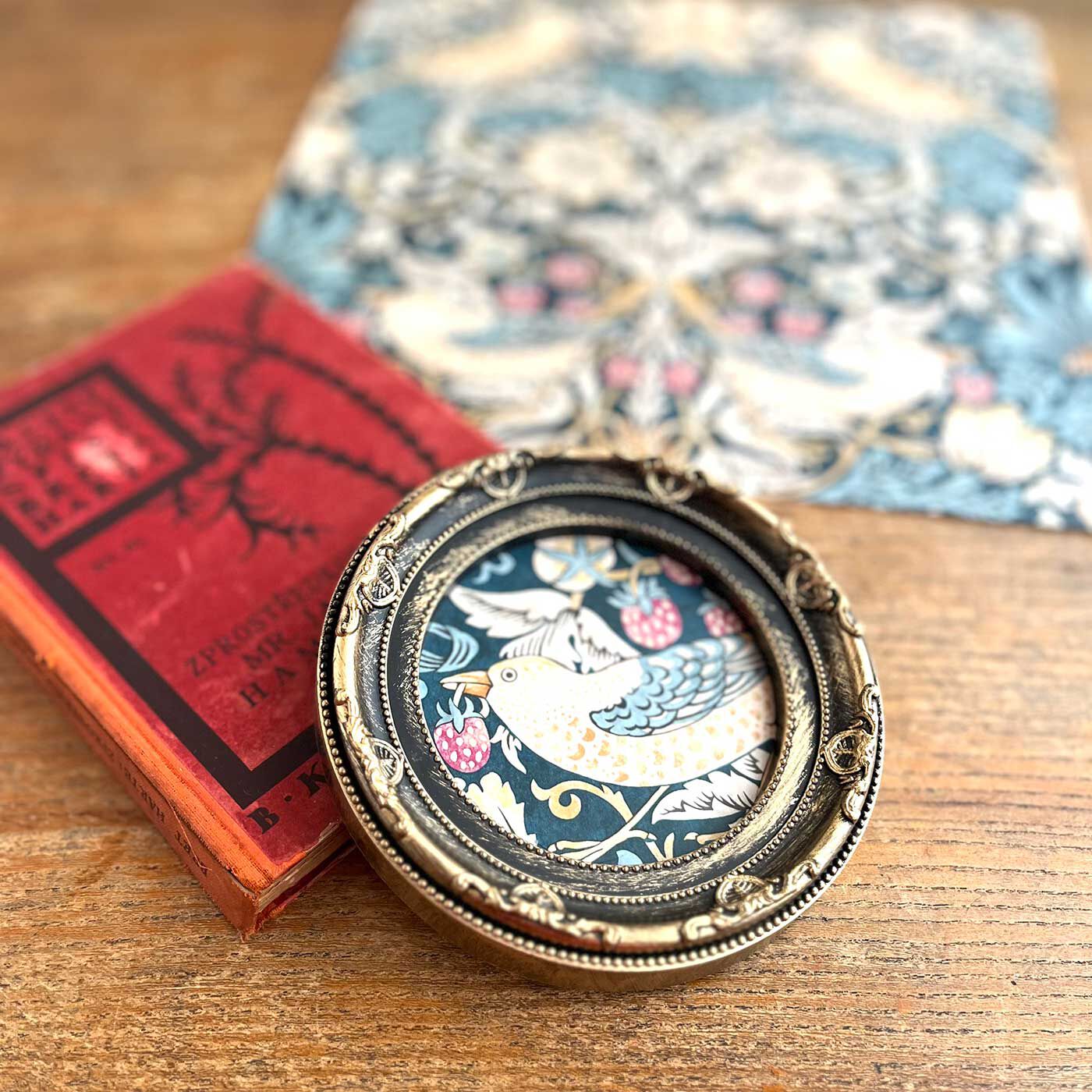 フェリシモの雑貨Kraso［クラソ］|mt CASA 貼ってはがせるリメイクシート スクエア１０枚セット〈Morris＆Co．〉の会