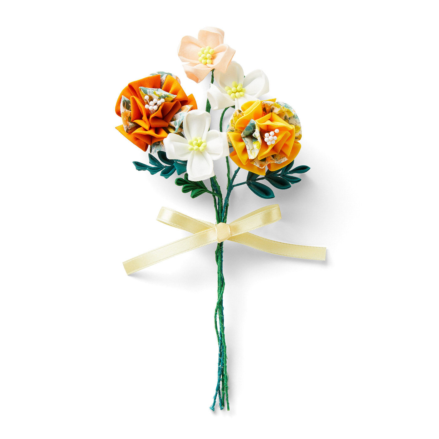 繊細さにうっとり 毎日をやさしく彩る つまみ細工の小さな花束の会|マリーゴールド＆ハナビシソウ