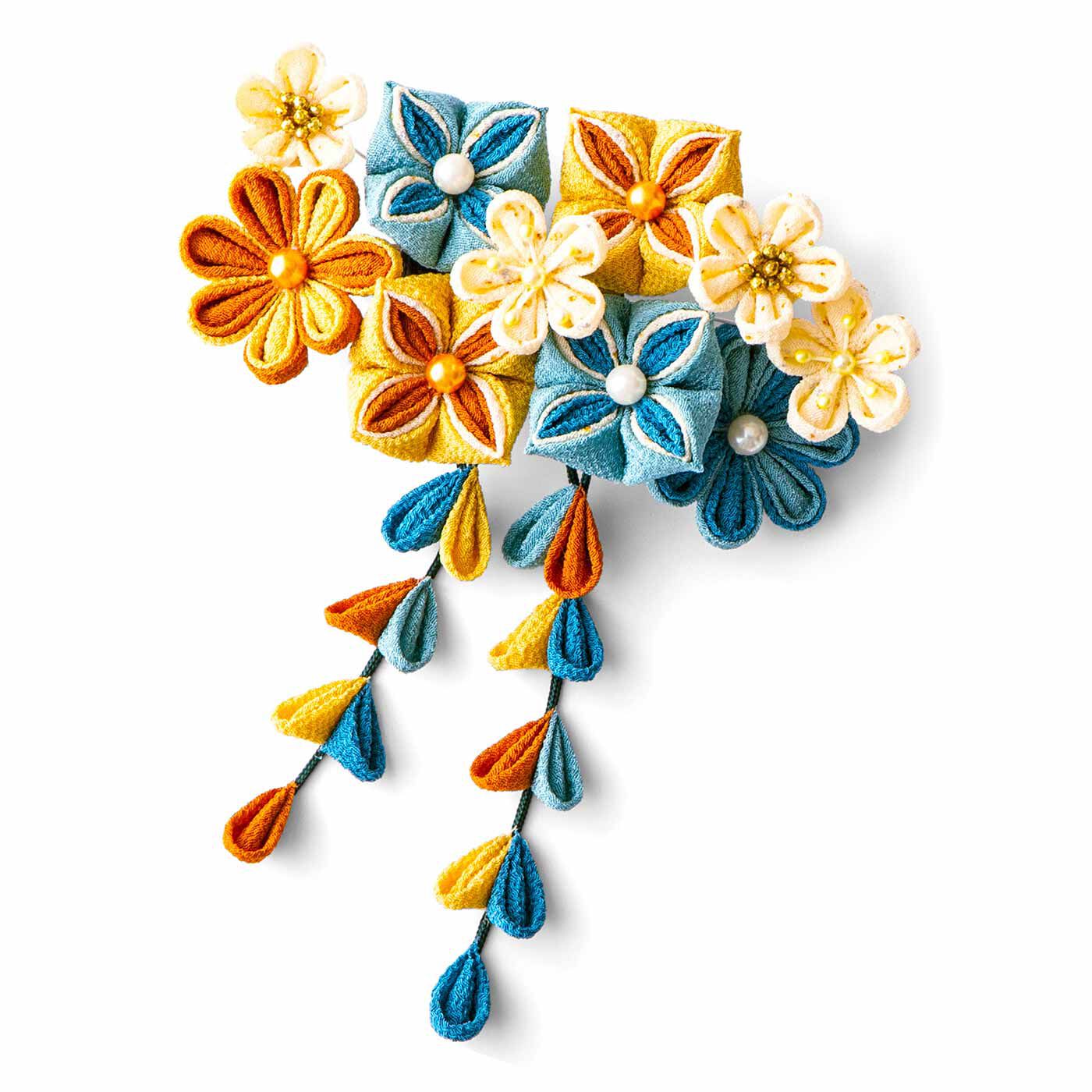 クチュリエ|金銀砂子ちりめんを添えて 映えばえし 花の和モダン つまみ細工の会|市松の花結び