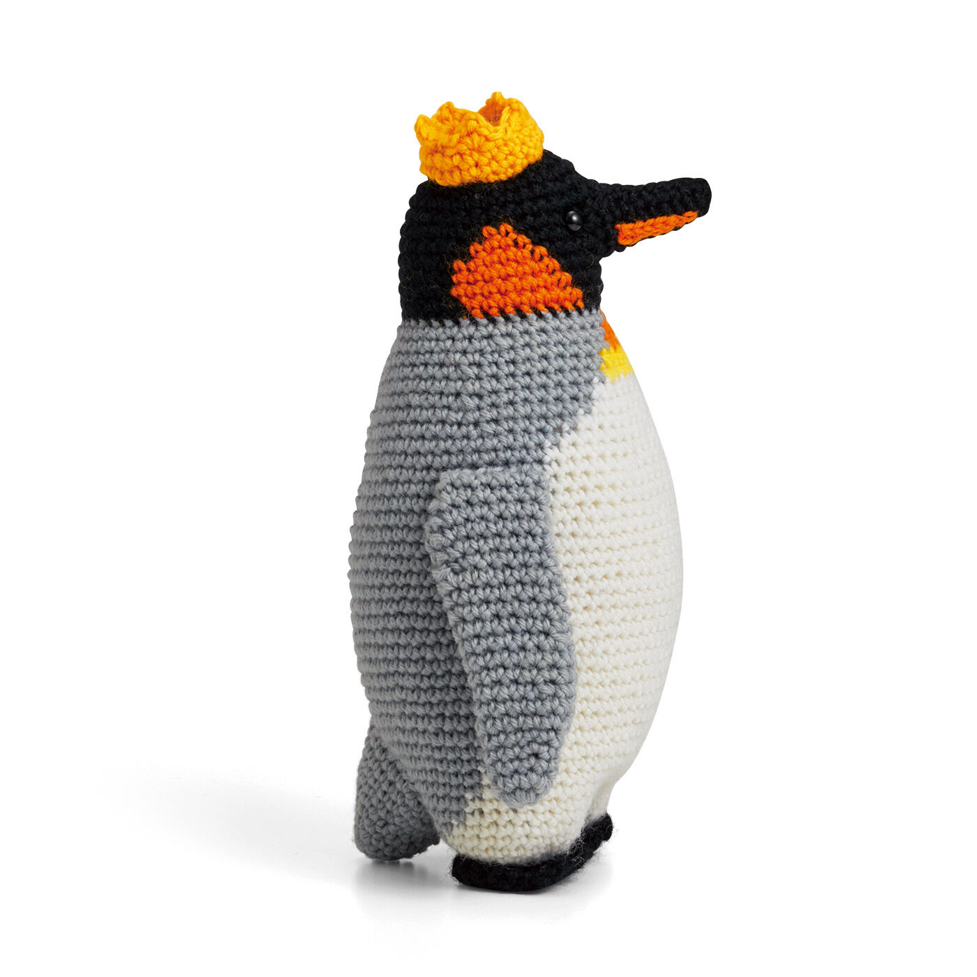 クチュリエ|旭山動物園・ボルネオの森応援商品　ハッピートイズプロジェクト　おさんぽ大好きキングペンギン編みぐるみ|〈キングペンギン編みぐるみ〉