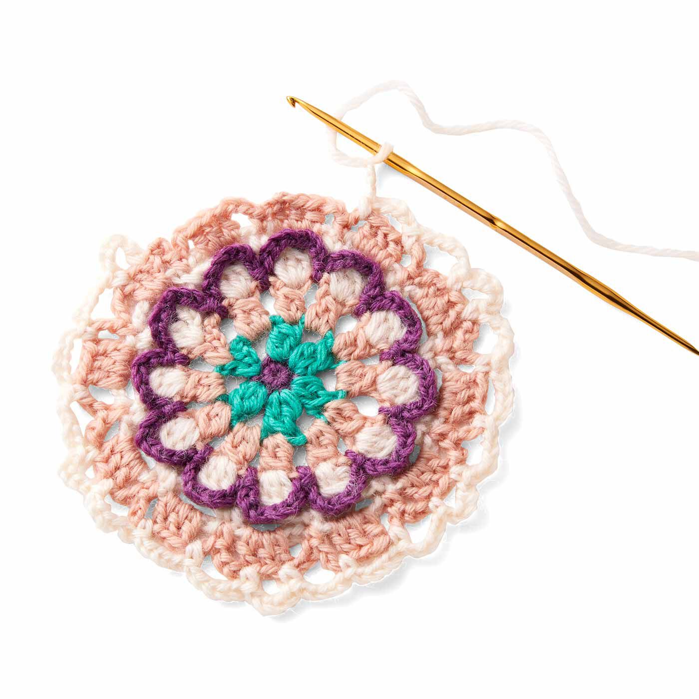 クチュリエ|編んで広がるカラフルパターン　万華鏡みたいなかぎ針編みモチーフの会